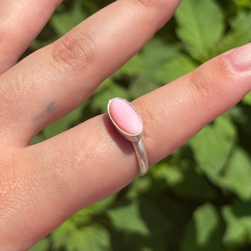 Pink Conch Signet Ring