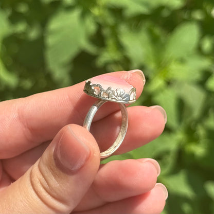 Pink Conch Hidden Flower Ring (Vertical Oval)