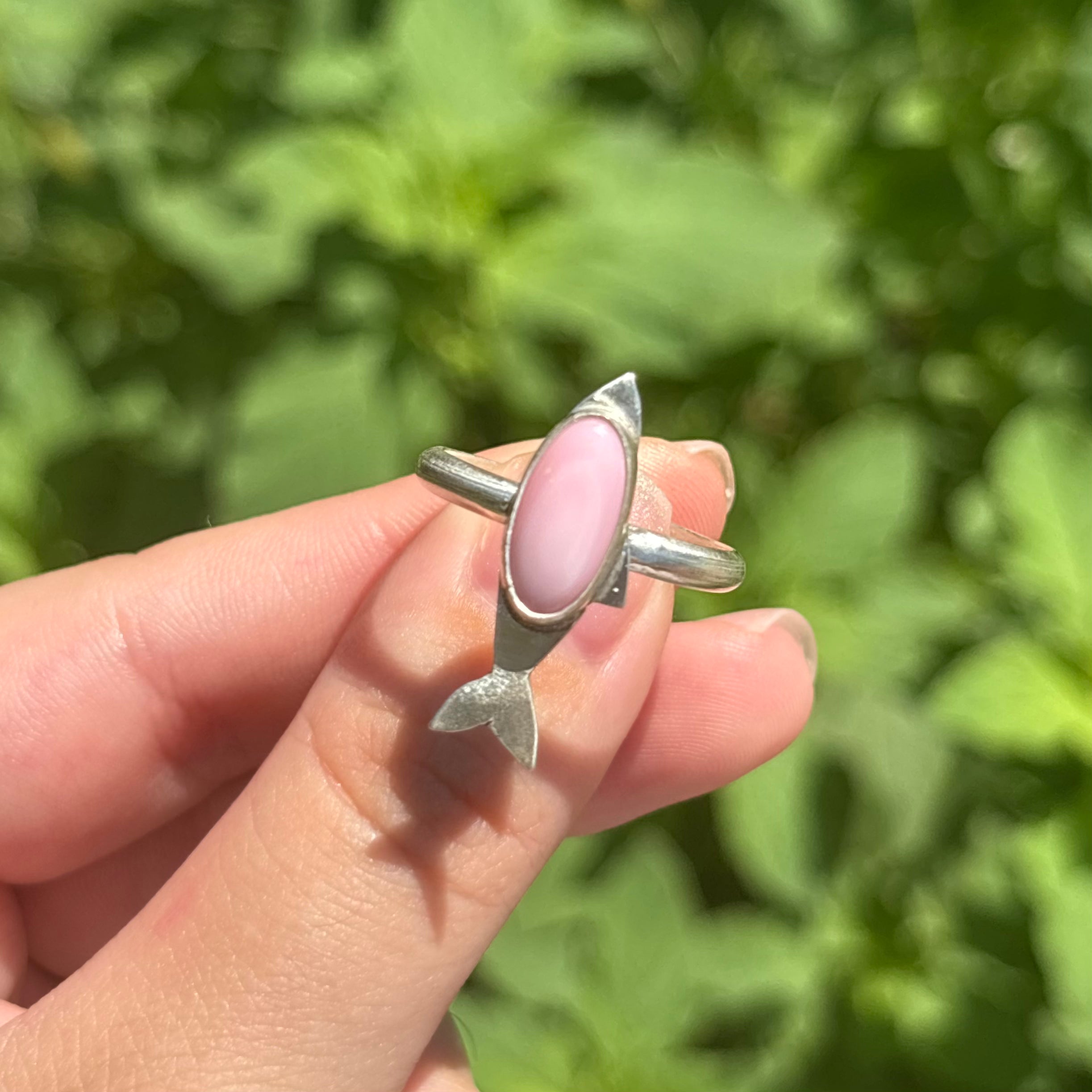Pink Conch Fishy Ring