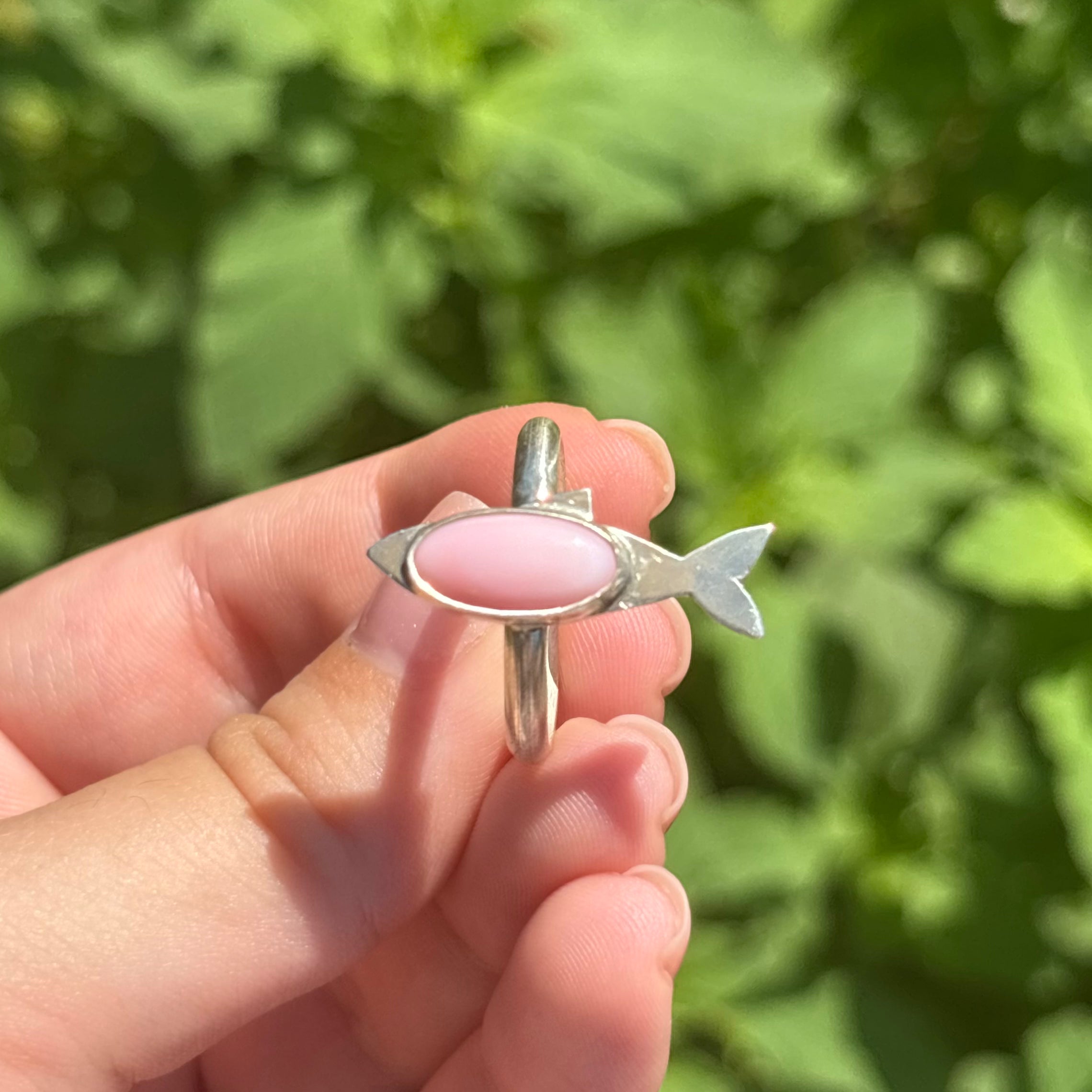Pink Conch Fishy Ring