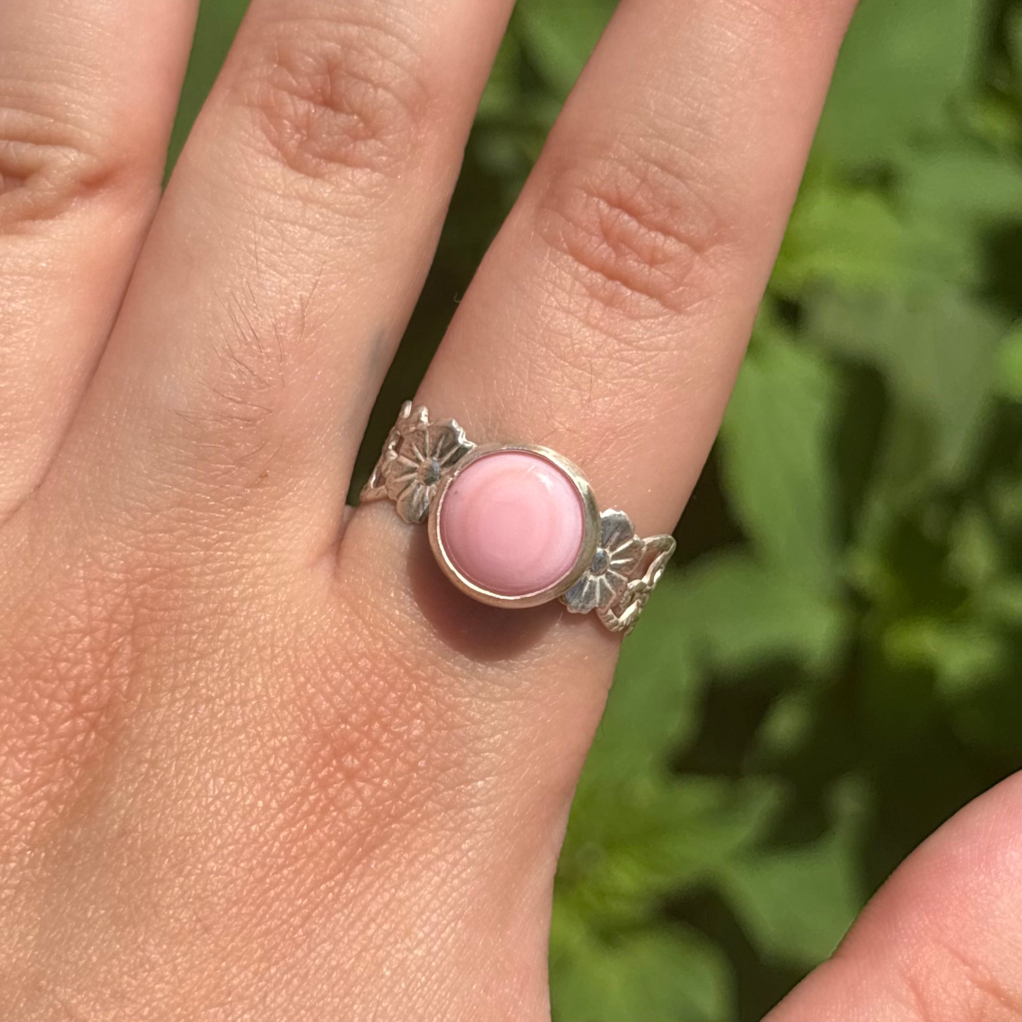 Pink Conch Flower Band Ring