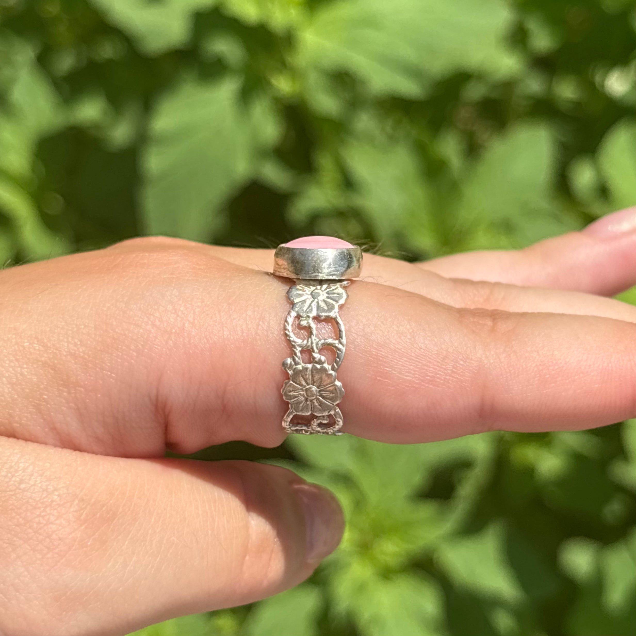 Pink Conch Flower Band Ring