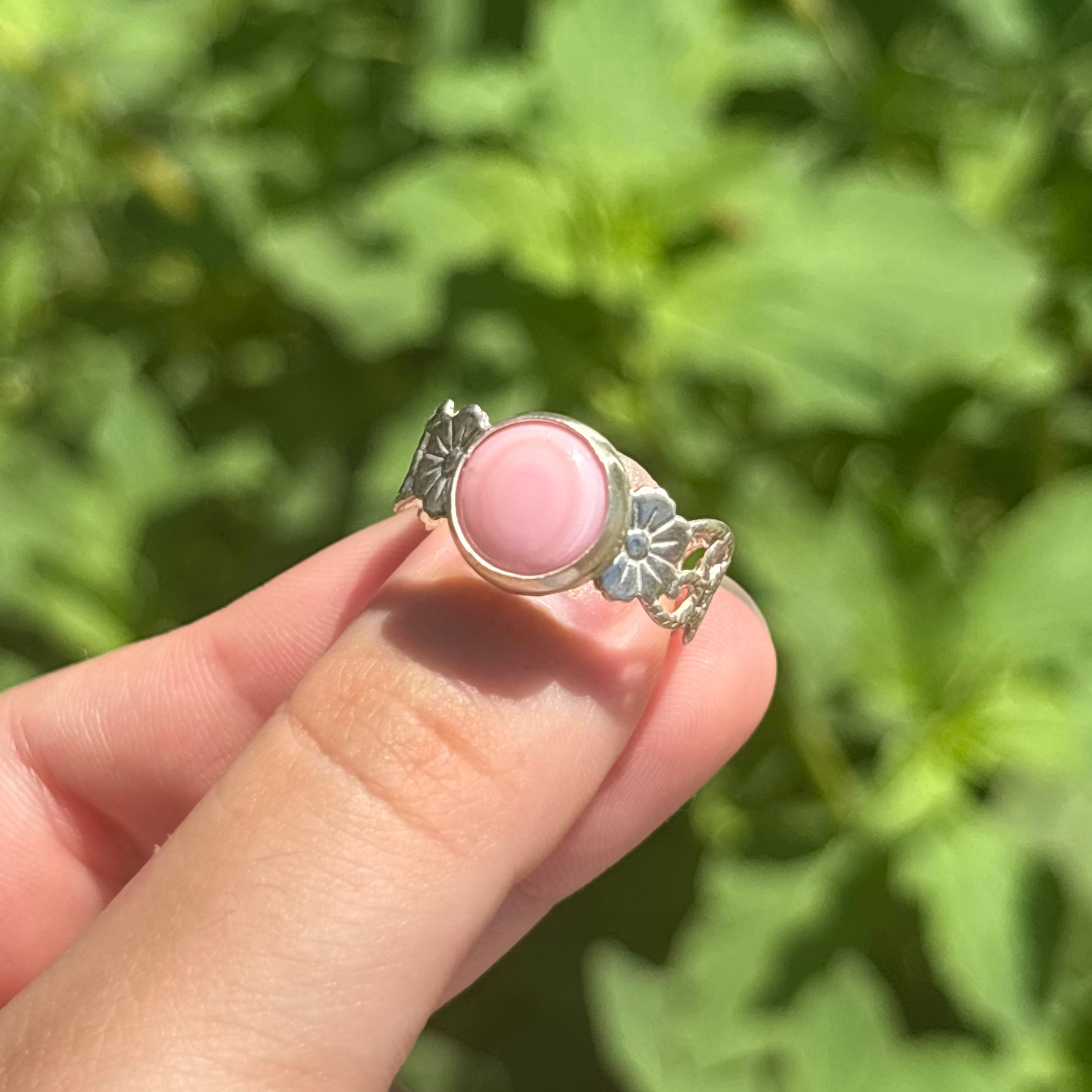 Pink Conch Flower Band Ring