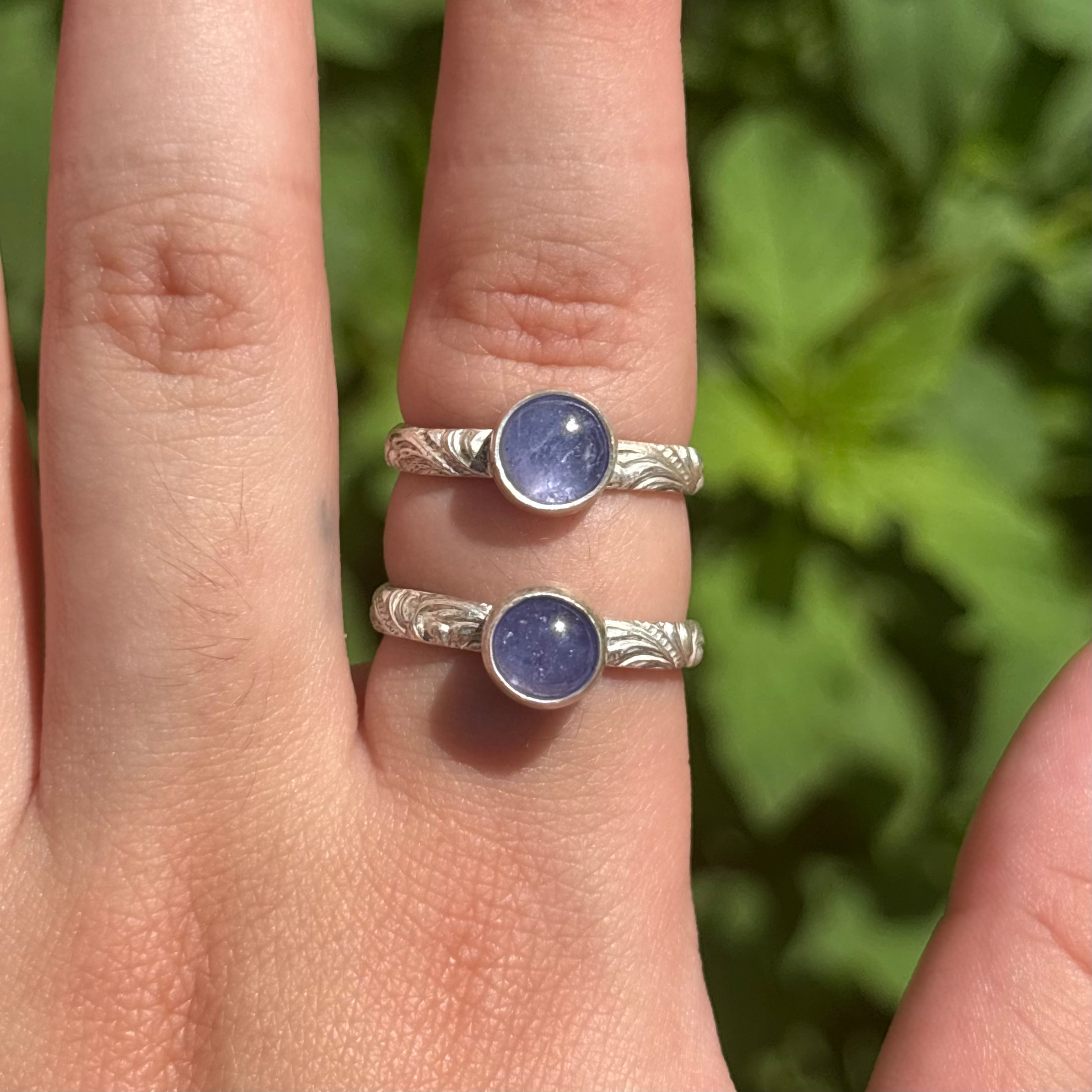 Tanzanite Wave Ring (Circle)