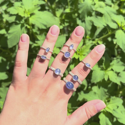 Tanzanite Wave Ring (Oval)